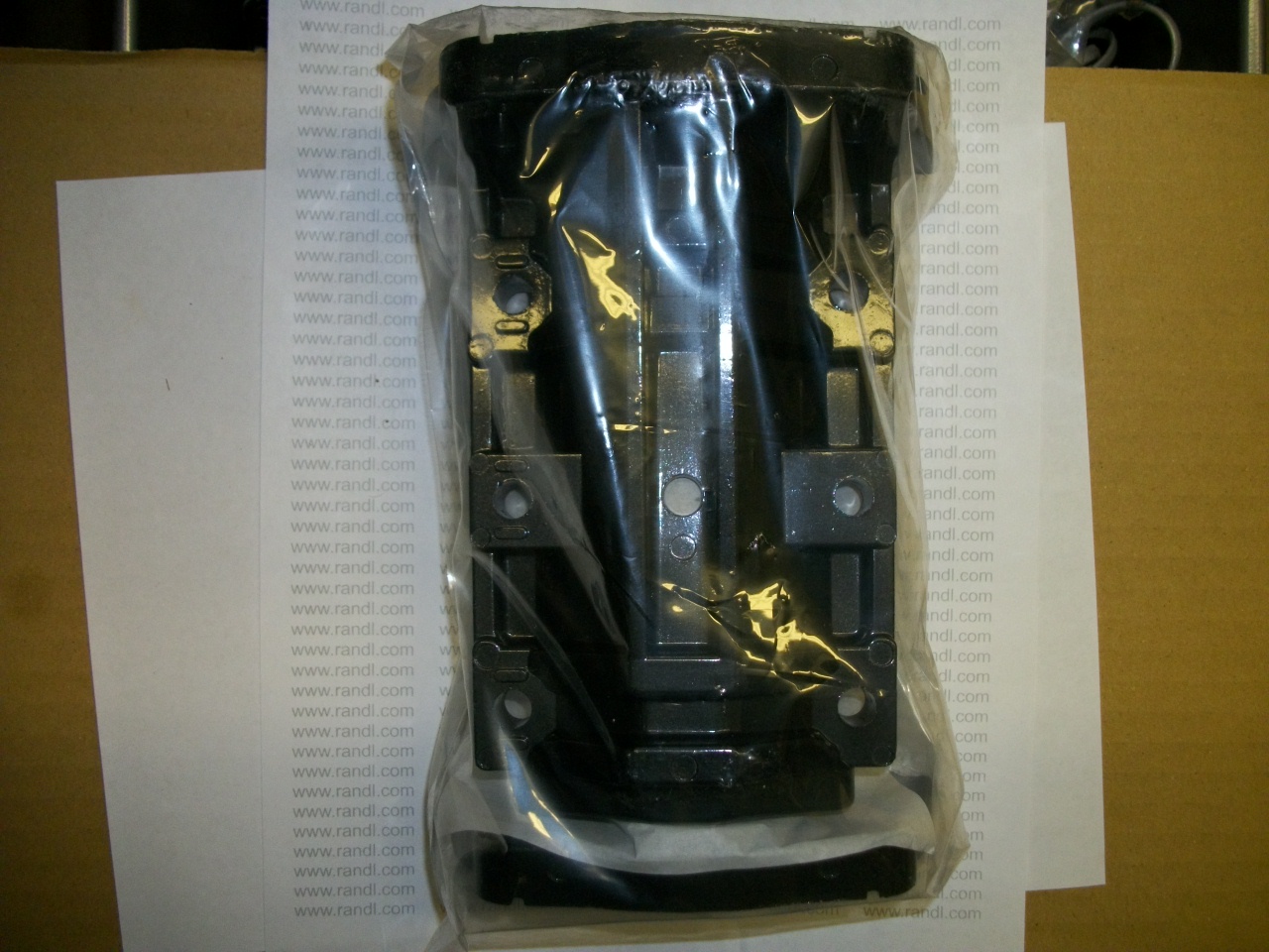 YAESU GC048