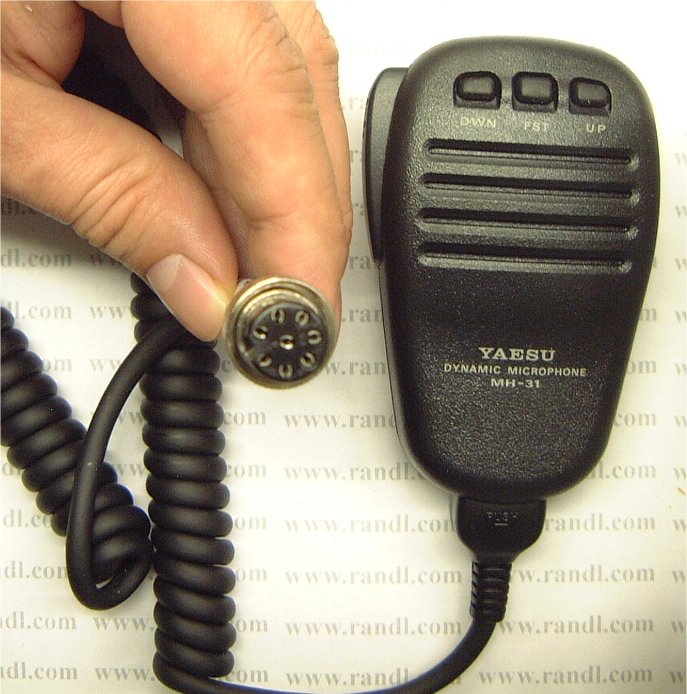 YAESU MH31B8